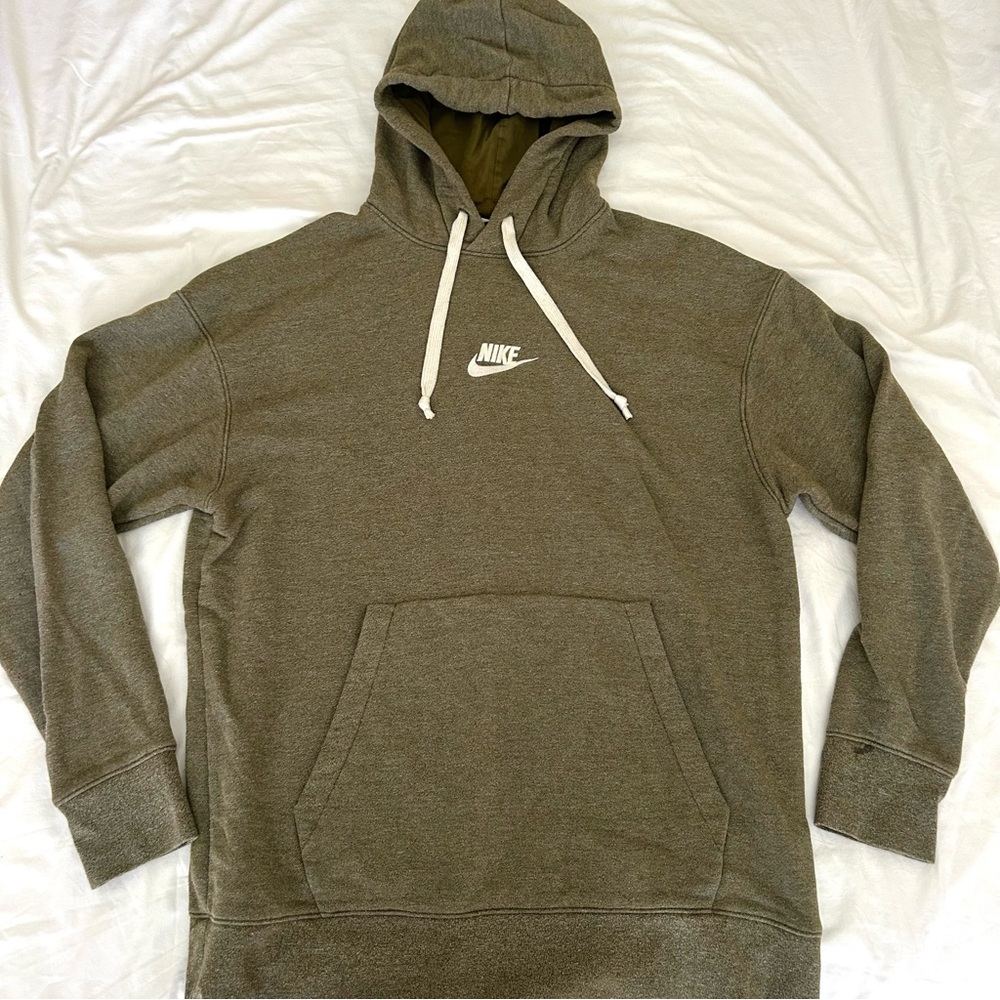 Men’s Green Nike Hoodie Size Large